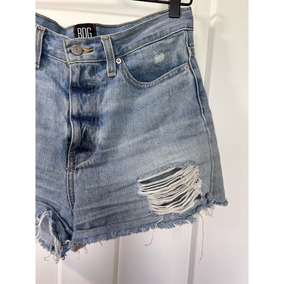 BDG Urban Outfitters Women's Distressed High Rise Girlfriend Shorts Blue Size 26 - Picture 3 of 13
